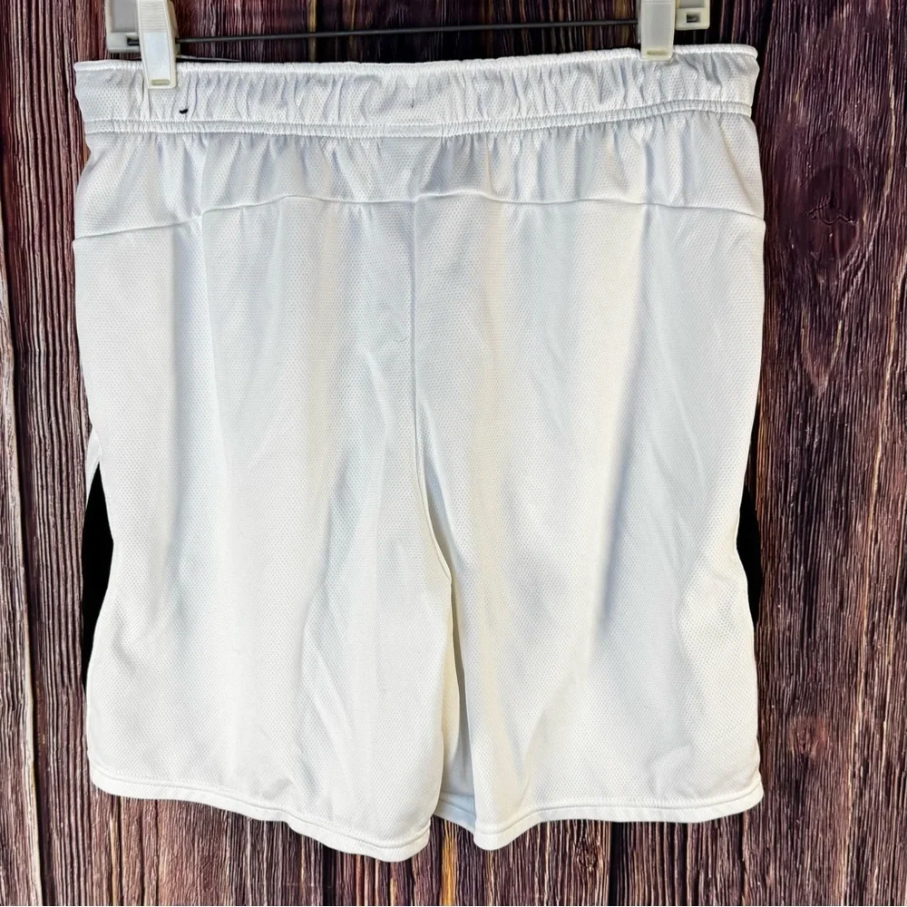 Nike White Athletic Shorts with Elastic Waistband Size L